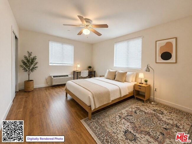 Photo - 1254 W 37th Dr Unit 1252 1/2