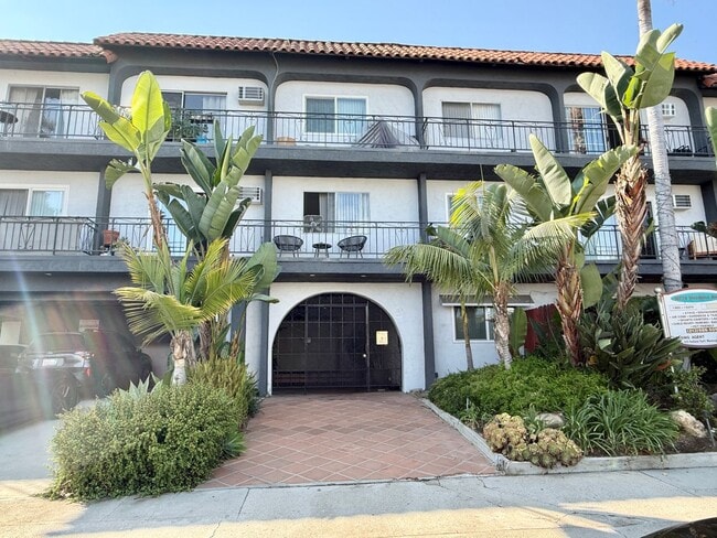 Photo - 10779 Woodbine St Apartment Unit 100