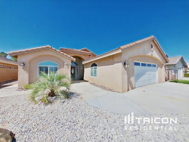 Building Photo - 12750 Yellowstone Ave Rental