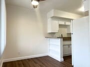 Photo - 1 Bed 1 Bath Pacific Beach Apartments Unit 2236 1/2