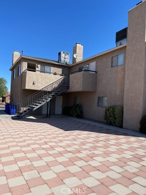 Building Photo - 13757 Greenwood Pl Unit 2