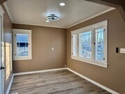 Photo - 3719 McKenzie St