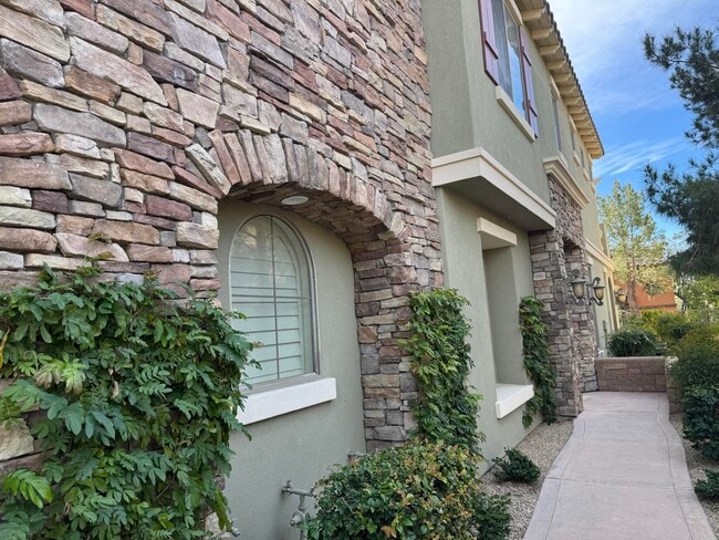 Photo - 4155 Via Mattina