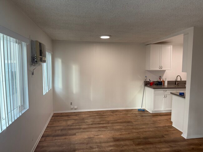 Photo - Camarillo Apartments Unit 3