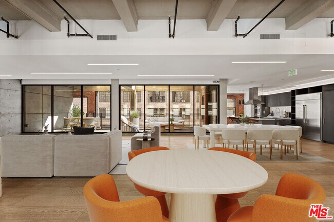 Photo - 808 S Broadway Unit 7th Floor