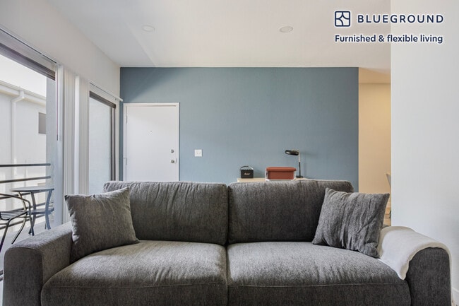 Photo - 711 N Sweetzer Ave Unit FL2-ID1382