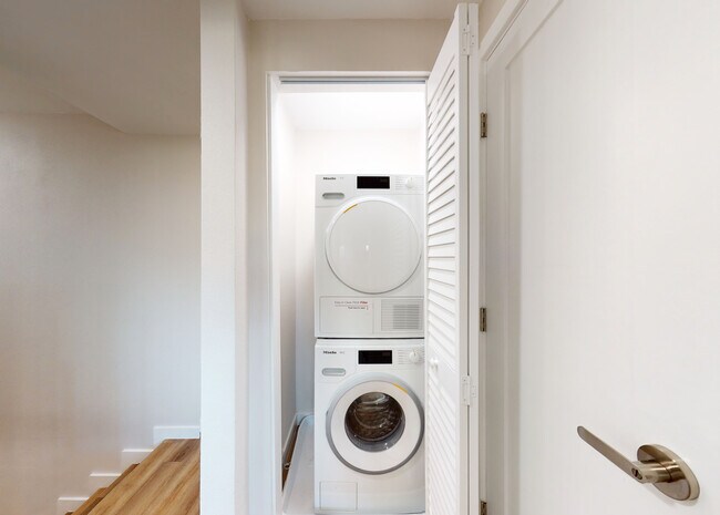 Photo - CitiZen Beach Collection