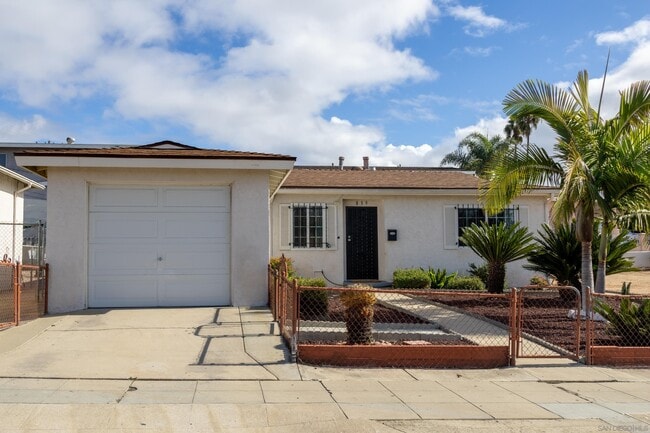 Photo - 839 S 37th St House