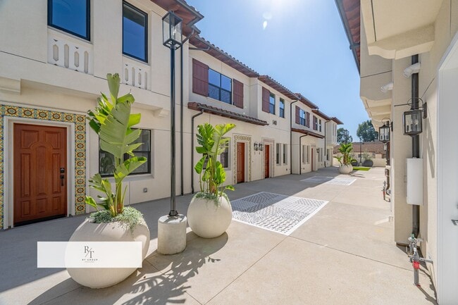 Photo - Whitmore Villas 190 Unit 190 #2