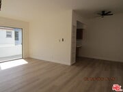 Photo - 811 S Wilton Pl