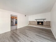 Photo - 2561 Heywood St