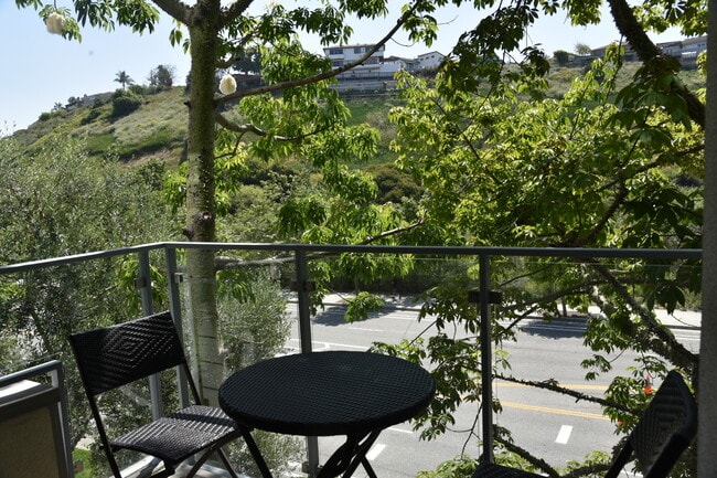 Photo - 12655 Bluff Creek Dr Unit 232