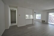 Photo - 4936 Whitsett Ave Unit 03