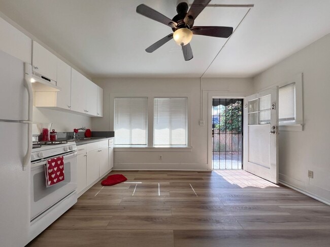 LB1238 - LB1238 Apartment Unit 2