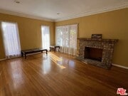 Photo - 560 N Irving Blvd House