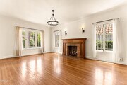 Photo - 4725 Ambrose Ave