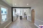 Photo - 1152 S Hayworth Ave Townhome