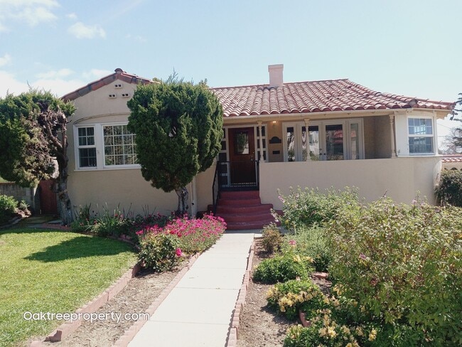 Beautiful Spanish Style Midtown Home with ... - Beautiful Spanish Style Midtown Home with ...