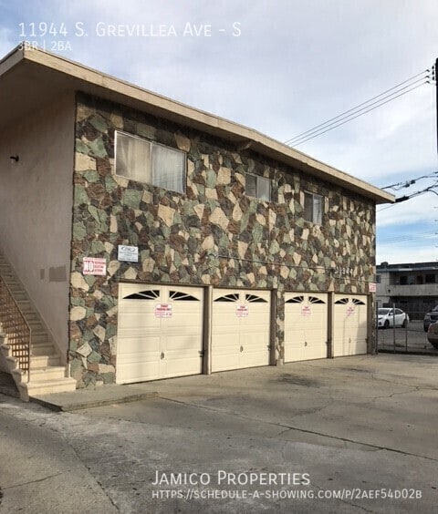 Building Photo - 11944 S Grevillea Ave Unit S