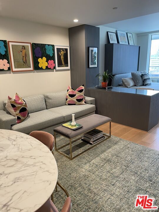 Photo - 877 Francisco St Unit 1115