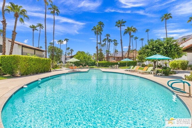Building Photo - 2230 S Palm Canyon Dr Unit 6