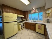 Photo - 425 Edgerton Dr