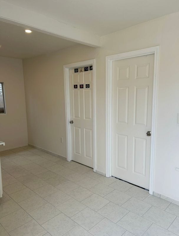 Photo - 2624 Live Oak St
