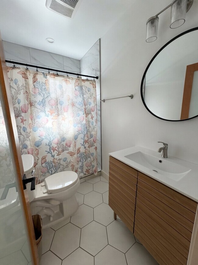 Photo - 4628 W 64th St