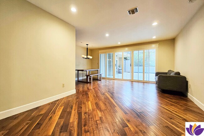 Photo - 382 E California Blvd Unit #106