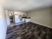 Photo - 14603 Delano St Unit DELANO