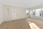 Photo - 837 N Alfred St Condo