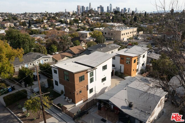 Photo - 2512 Berkeley Ave