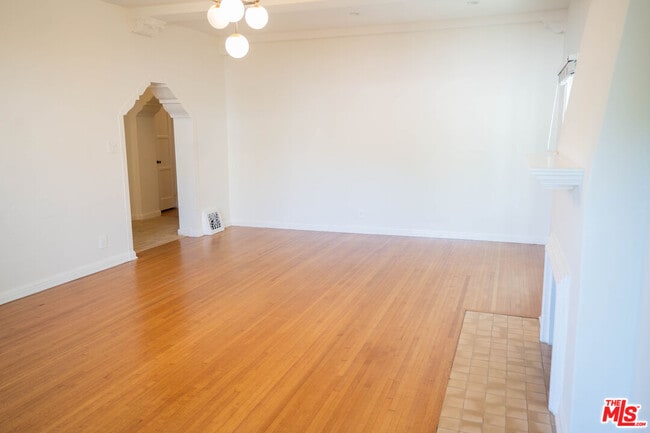 Photo - 1212 S La Jolla Ave