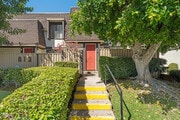 Photo - 813 N Monterey St