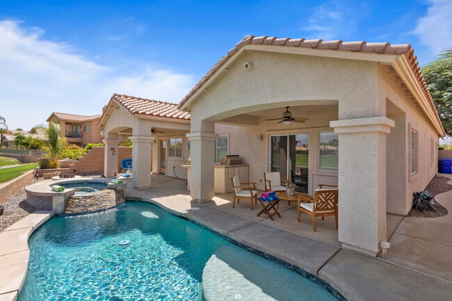 Building Photo - 80162 Pebble Beach Dr