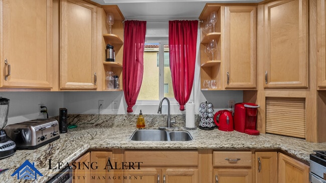 Photo - 24115 Evans Ave