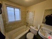 Photo - 425 1/2 W Gage Ave