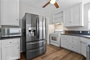 Photo - 14876 Dalman St