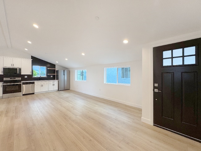 Photo - 4461 Farquhar Ave Unit G