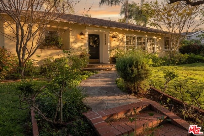Photo - 13166 Valley Vista Blvd