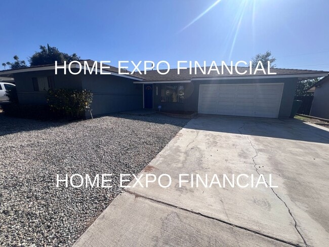 Photo - 2840 McKinley St