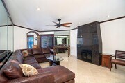 Photo - 20 S Cays Ct House