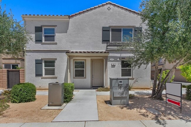 Building Photo - Lux Townhome 4 Bed 3 Bath 2 Car Garage in Spanish Walk
