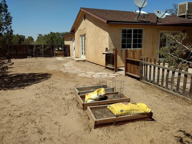 Photo - 11125 Smoke Tree Rd