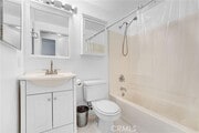Photo - 2905 Montrose Ave Unit 416