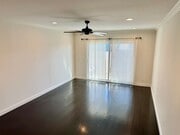 Photo - Top Floor 1 bedroom apartment Hermosa Beach