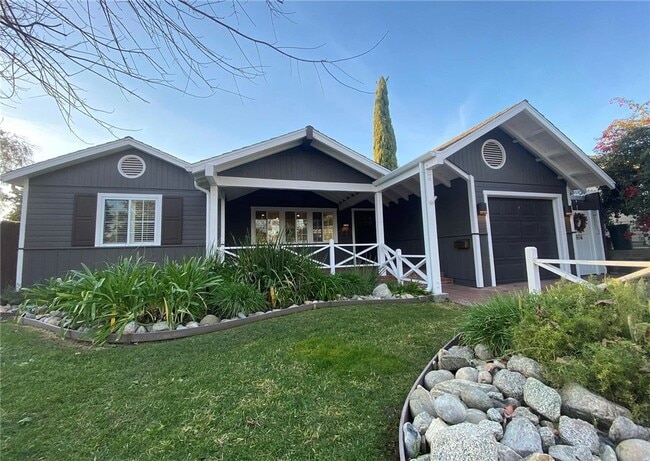Photo - 349 Norumbega Dr