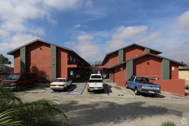 Primary Photo - Villa Hermosa Apartments