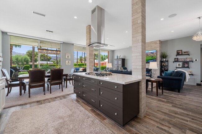 Photo - 47434 Medina Dr W