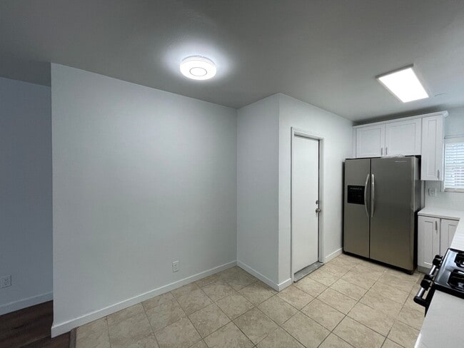 Photo - 4962 S Centinela Ave Unit 4962½